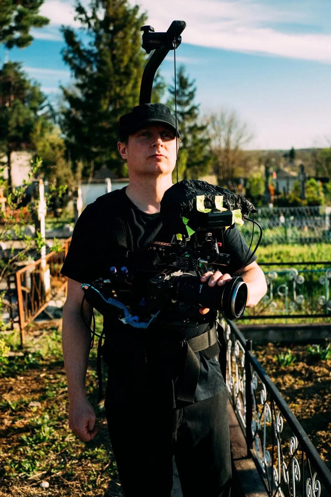 Jean Charles Counet met camera op locatie